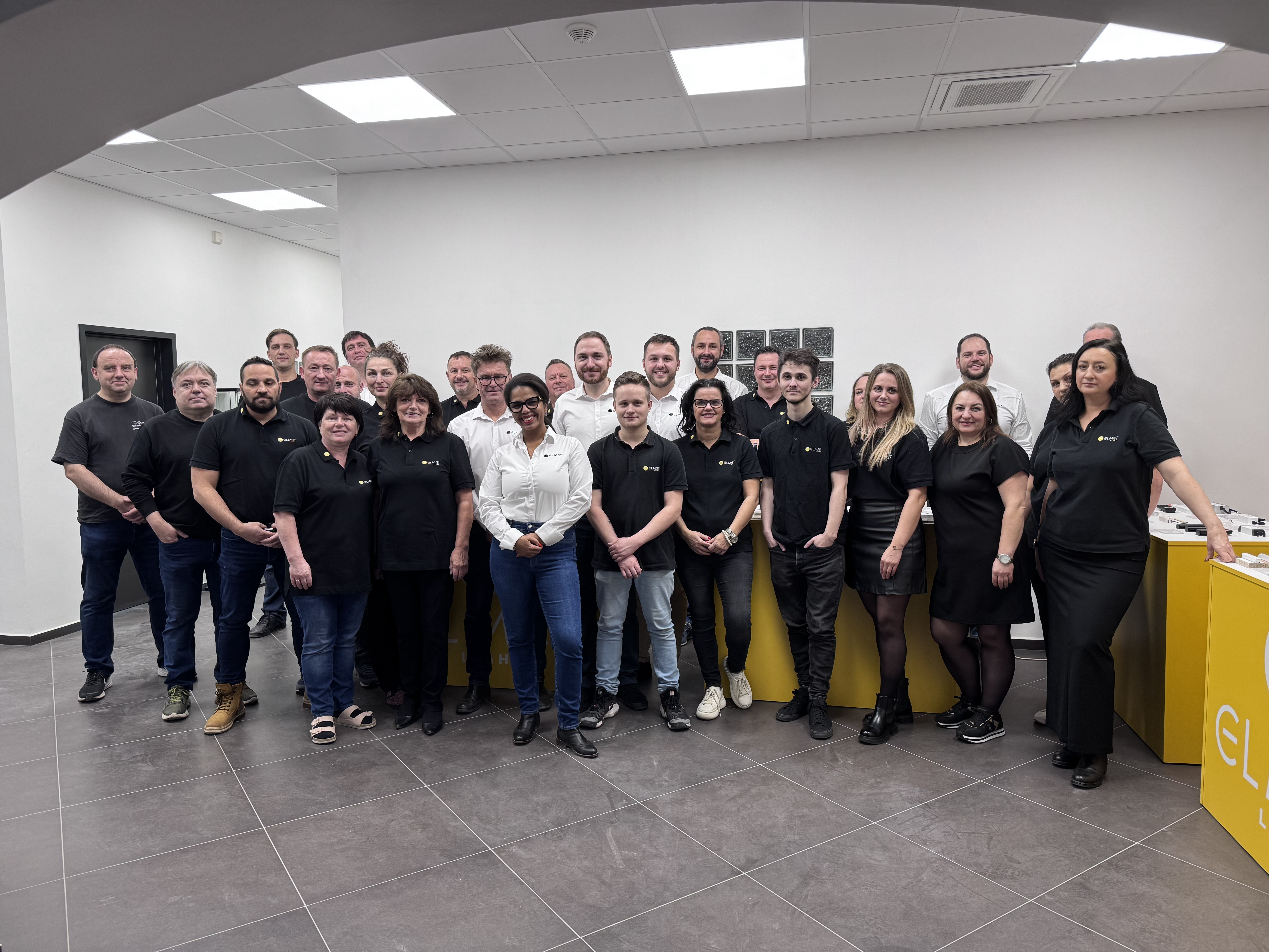 Team ElmetLight